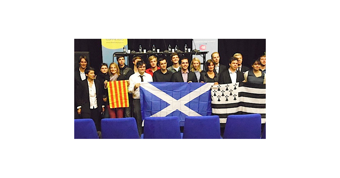 Oui à l’Indépendance de l’Ecosse et de la Catalogne